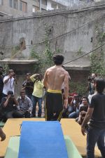 Tiger Shroff live stunt in Andheri, Mumbai on 19th May 2014